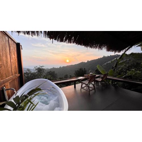 ซือรี ก๊ะฉิ - Suri Kachi ที่พักดอยช้าง