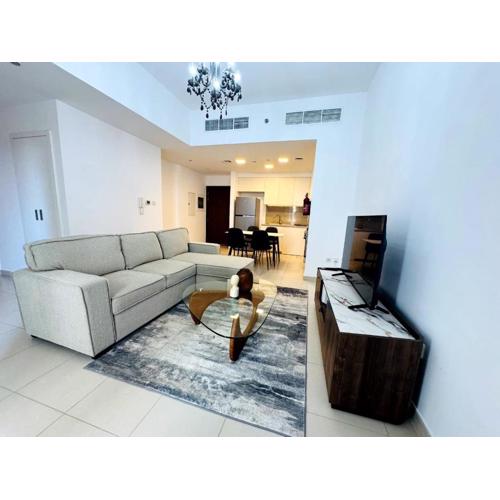 02 Bedroom Apartment in Townsquare