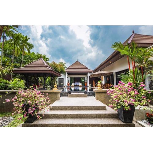 06 - Luxurious & Lavish Getaway in Surin Beach