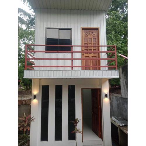 1 Bed House - Sleeps 2 - Parking - Wifi