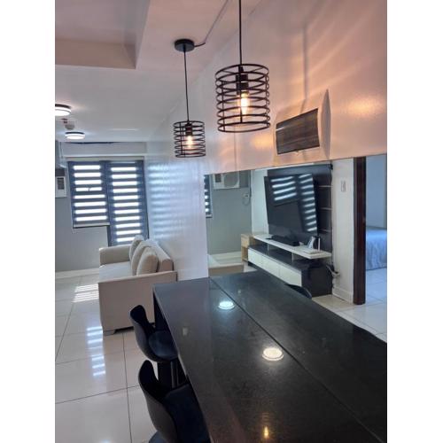 1 bedrm condo, Tower 2, Hor 101