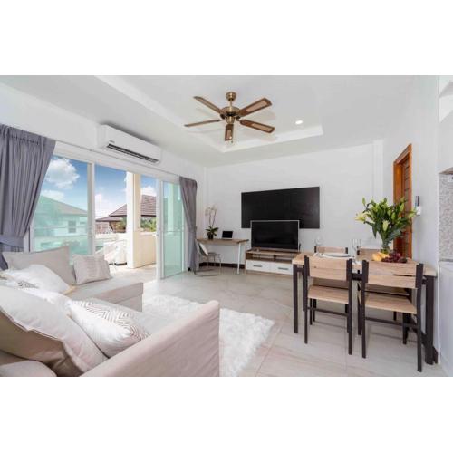 1 bedroom apartment in Nai Harn