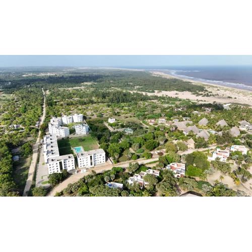 1 bedroom beach apartment-Swan Homes