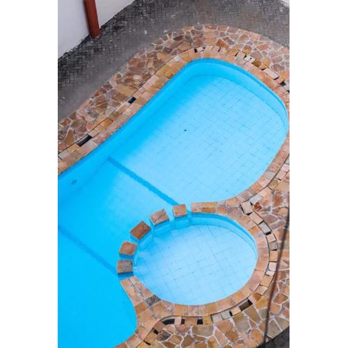 1 bedroom close to the beach, 5 minutes drive through Sarova White sands