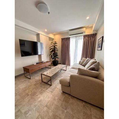 1 Bedroom in Angeles City with gym and pool near Clark