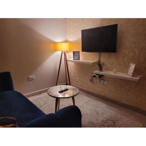 1 Bedroom Studio Sleeps 2 -Elevator -Tv -WiFi