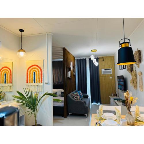 1 Bedroom Suite Condo with Balcony, Swimming Pool and Gym