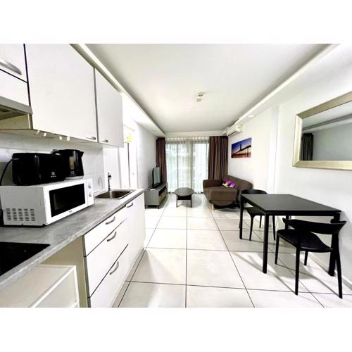 1 bedroom Tropical Garden Pets friendly 218A