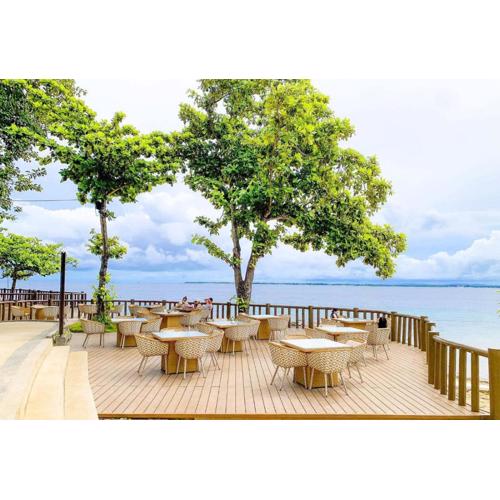 1 Bedroom unit with free Pool Access near Mactan International Airport