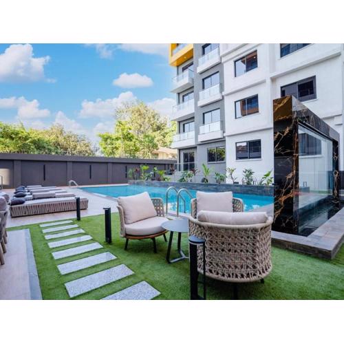 1 Bedroom Wilma Towers Gym, Heated pool, steam room, sauna, running track