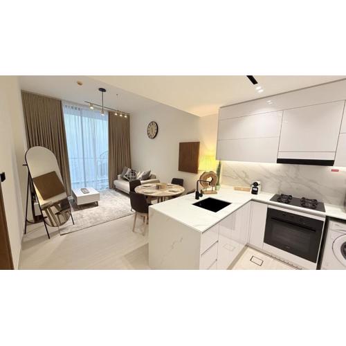 1 BHK with Panoramic View