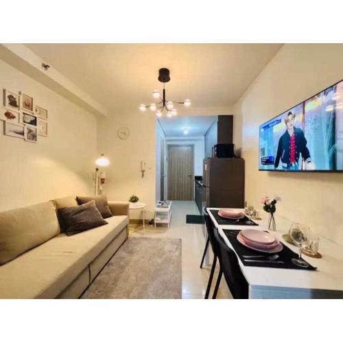 1 BR Apartment near SM Mall of Asia, Airport, Manila