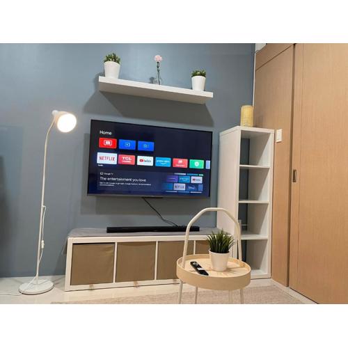 1 BR Cozy Modern-Style Condo with Balcony & 5-star amenities at Wind Residences