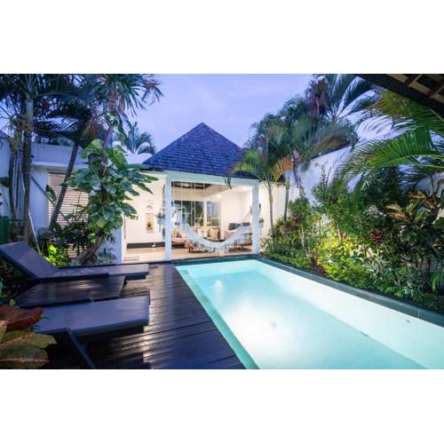 1-BR Private Pool WANDER Villa Seminyak Kunti Utara St