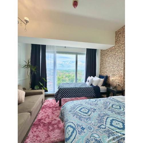 1-BR Suite with 2 Beds & Mountain Views in Aeon Towers beside Abreeza Mall 100MBPS WIFI