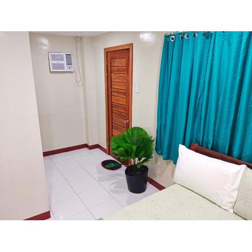 #1 Green Room Inn Siargao