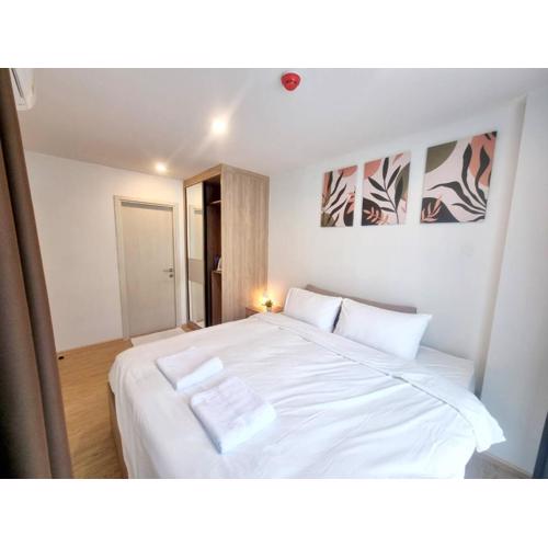 คอนโด 1 ห้องนอน ใกล้บีทีเอสอ่อนนุช สายสีเขียว ที่นอนKing Size วิวสระว่ายน้ำ