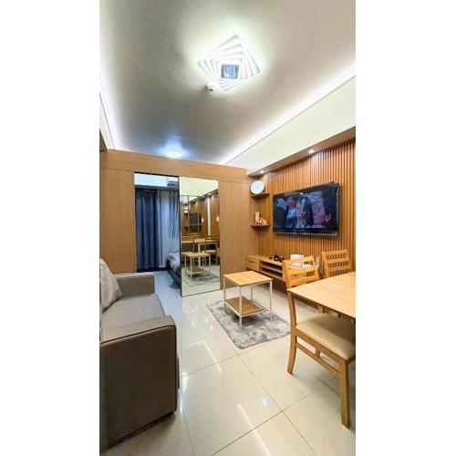 10-15mins walk to Mall of Asia - Shore 3 Residences Tower 2