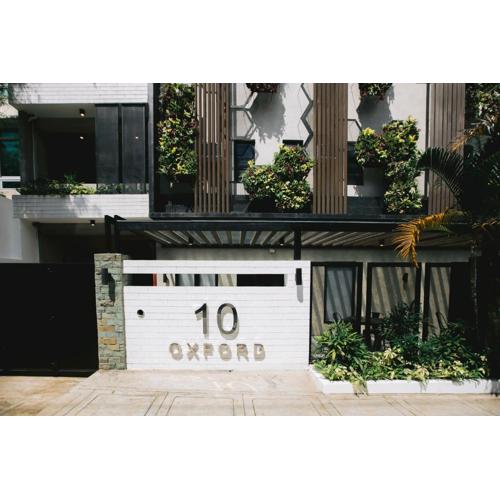10 Oxford Residences