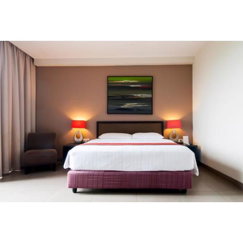 100 Sunset Kuta Hotel & Ballroom