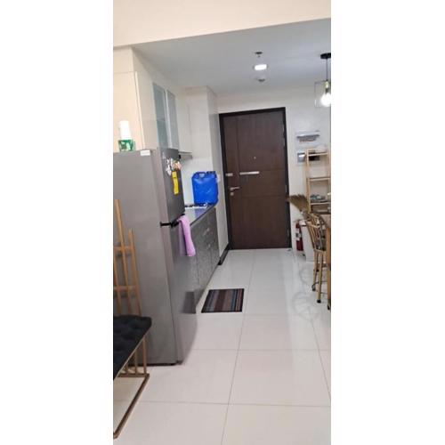 101 Newport Blvd Condotel, Manila -Hyuna Place, Across NAIA T3