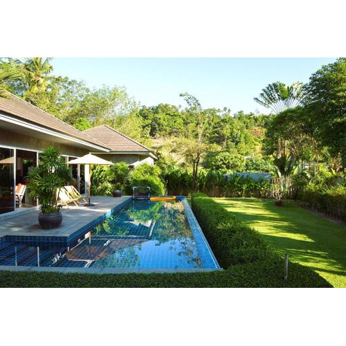 11 - Peaceful Escape on Naiyang Beach