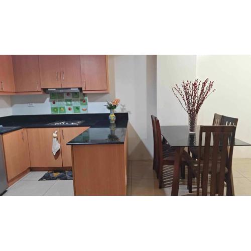 1148a 3br 1-king size 1queen size 2 double size 2-single size 1-extra matress Moa view