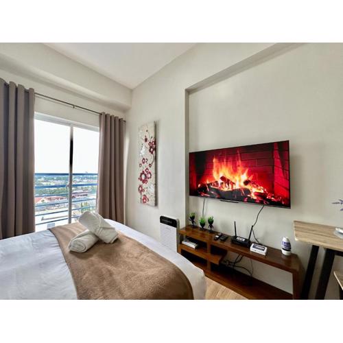 12F Cozy Studio Unit at The Loop Towers