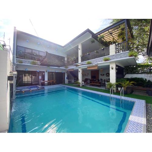 1422 Hot Spring Resort