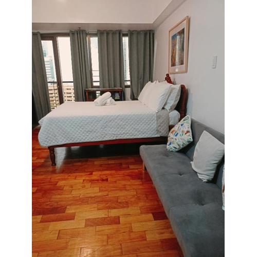 14d mosaic staycation