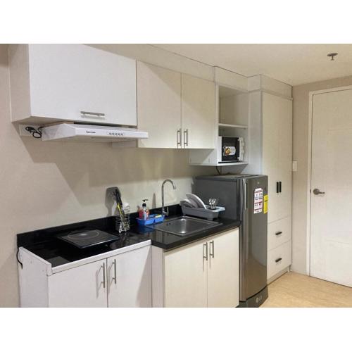 1517 Deluxe Room at Sunvida Tower