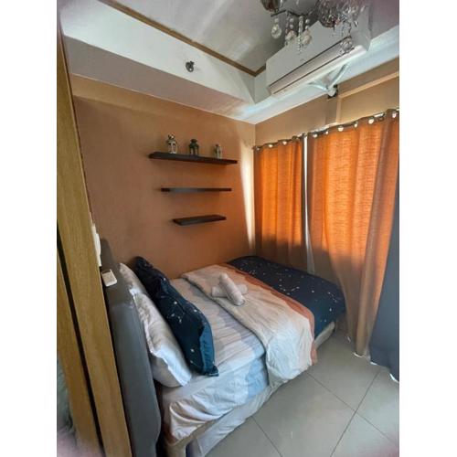 1528 pool view with balcony