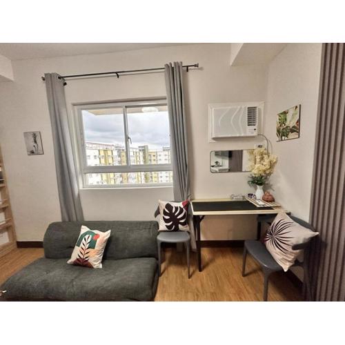 16Q Mesaverte Unit in city near SM