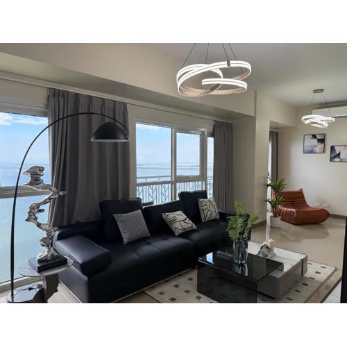 175 Sqm Luxurious Modern 3 Bedrooms Facing Manila Bay Sunset, Airports, Okada, Solaire, MOA