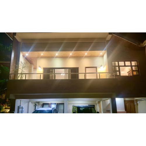 180 Degrees Self-Catering