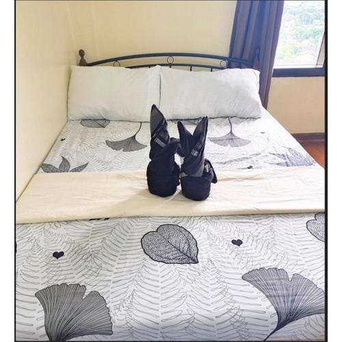 1BEDROOM CONDO AZALEA WITH FREE WIFI