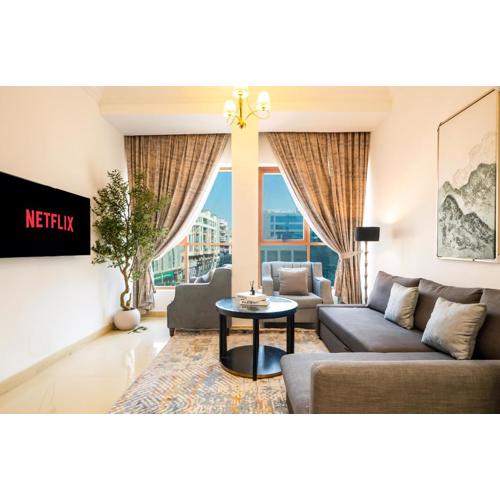 1BHK , 5 mins from DXB airport & metro