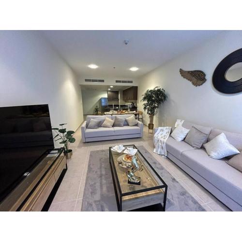 1BHK in Dubai Marina near tram