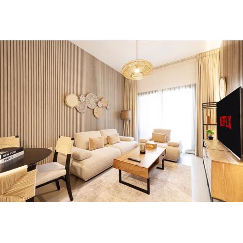 1BHK Poolview Apartment With Balcony - Timber Retreat