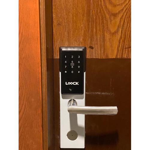 1BR 2-4pax walking distance to MOA,PICC,SMX,Worldtrad near NAIA and Star City