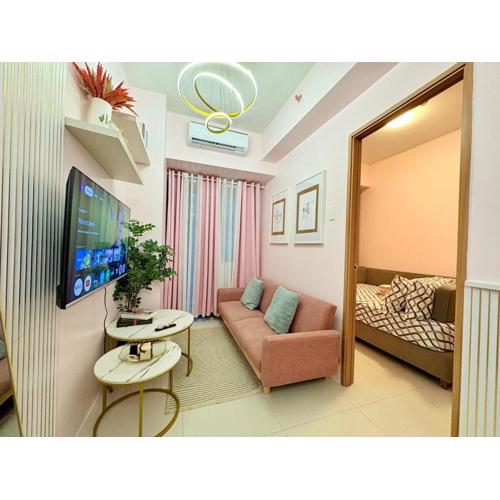 1BR at Shore, walk to MOA SMX, near NAIA, Netflix