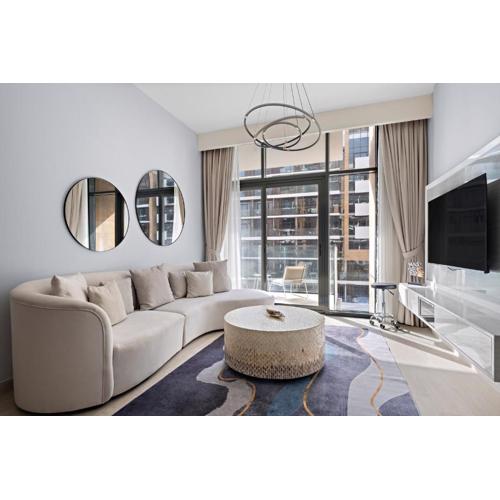 1BR Azizi Riviera B7, Pool View