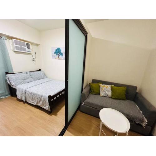1BR Calathea Place nr Airport, Netflix,50mbps Wifi