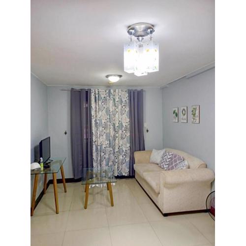 1BR Condo at Montecito Newport City Residential Resort across NAIA and Marriott Hotel