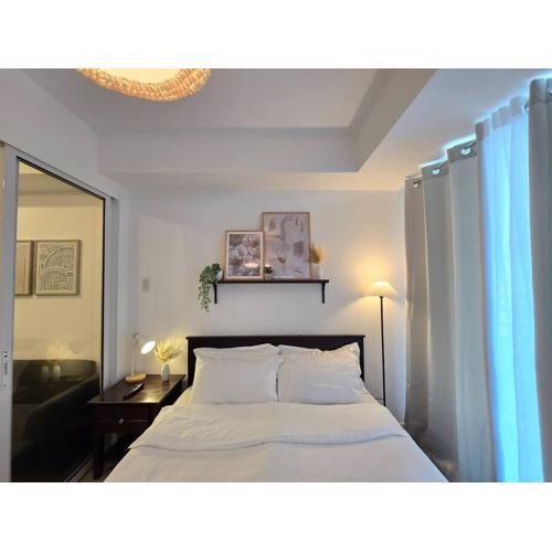 1BR Condotel at Azure Urban Resort Near Airport #AZ05