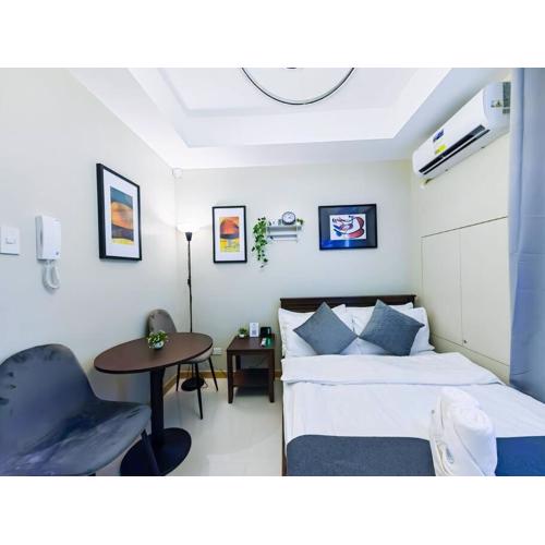1BR Condotel Suite at Sunshine100 City Plaza #SS03