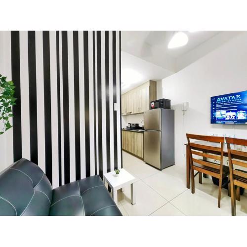 1BR Condotel with Balcony at FAME Residences #FM06