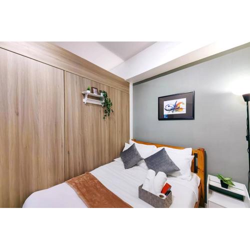 1BR Condotel with Balcony at FAME Residences #FM11