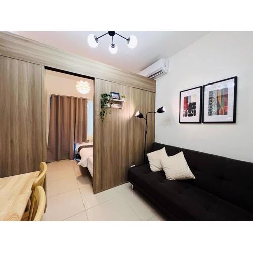 1BR Condotel with Balcony at FAME Residences #FM19