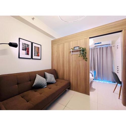 1BR Condotel with Balcony at FAME Residences #FM25-1